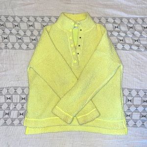 Chartreuse oversized sheep Pull over
